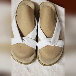 Island Slipper Hawaii Leather-like Slide